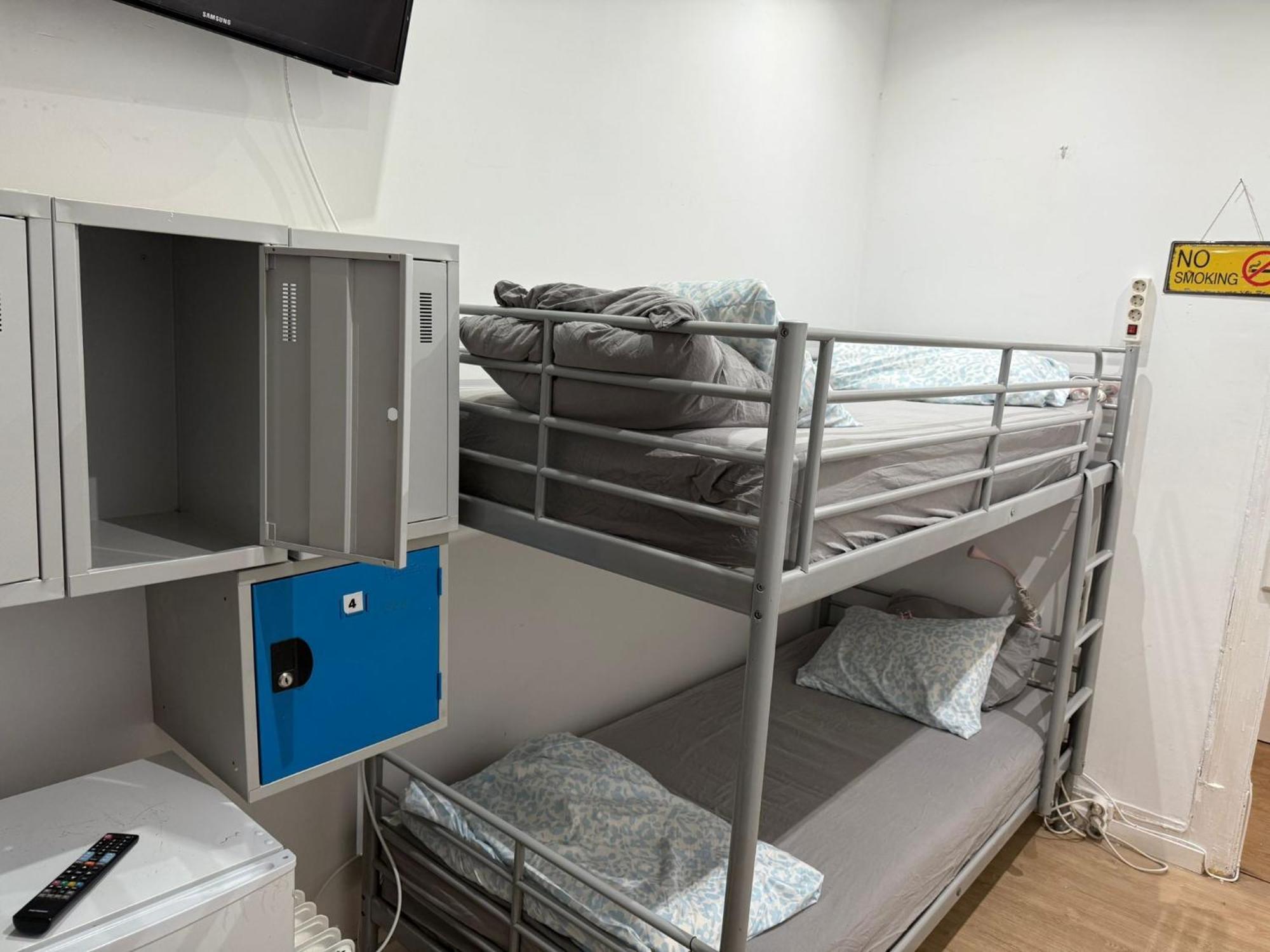 Hostal Rostelbem Guesthouse Lisbon Lisboa