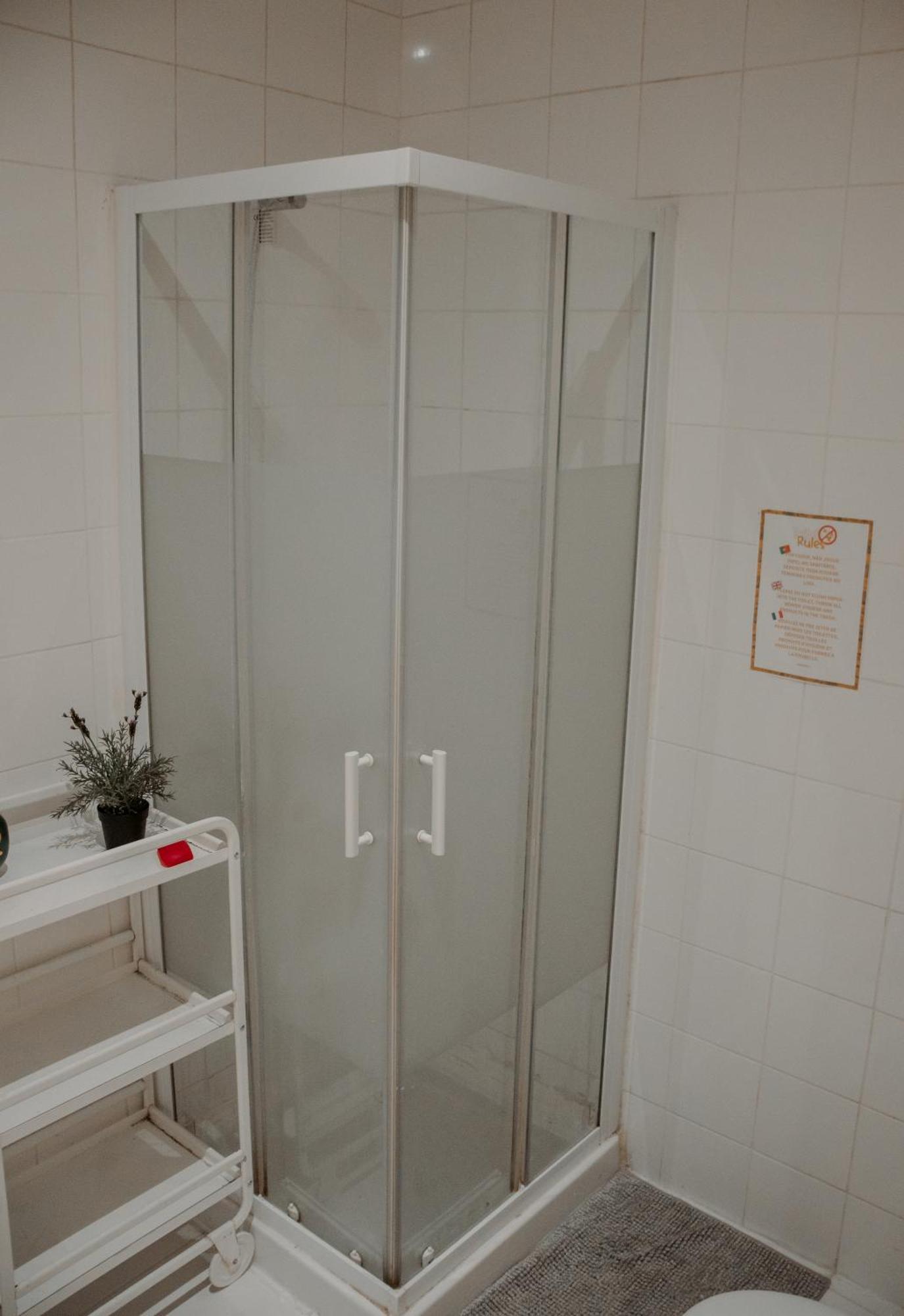 Rostelbem Guesthouse Lisbon *